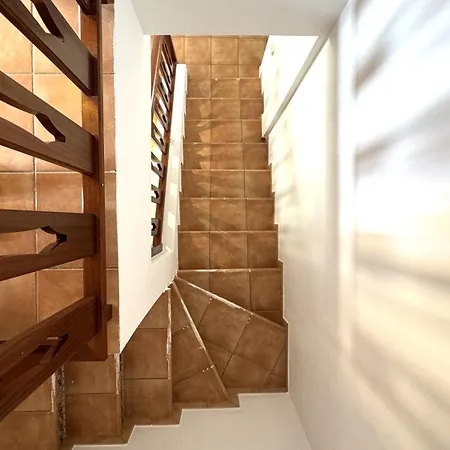 Casa Angela Nyaraló *